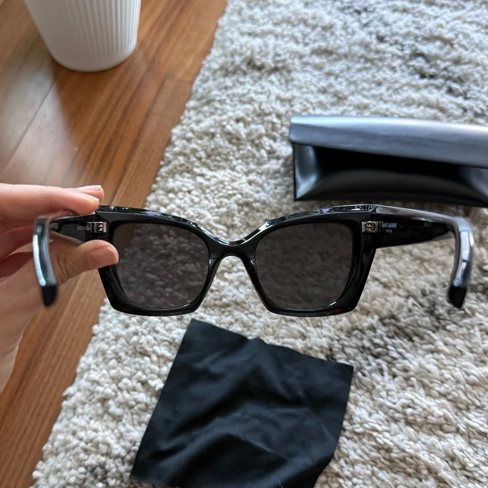 YSL Saint Laurent Women Sunglasses - Picture 9 of 12